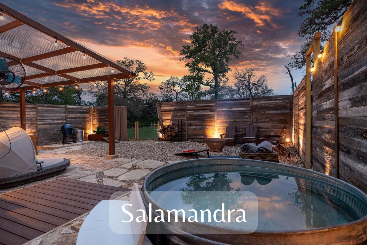 Villa Romantic Tiny Luxury Retreat W Heated Pool, Sauna N Outdoor Shower In Wimberley 10 Acres Extérieur photo